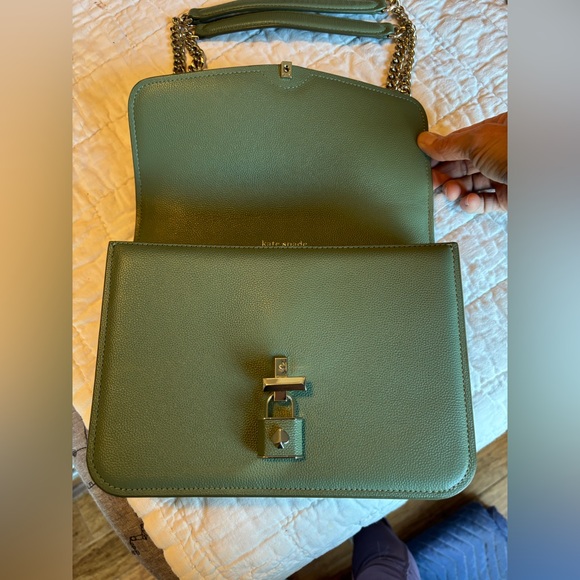 Kate Spade Locket Large Flap Shoulder Bag Olive Romaine purse - Picture 3 of 16